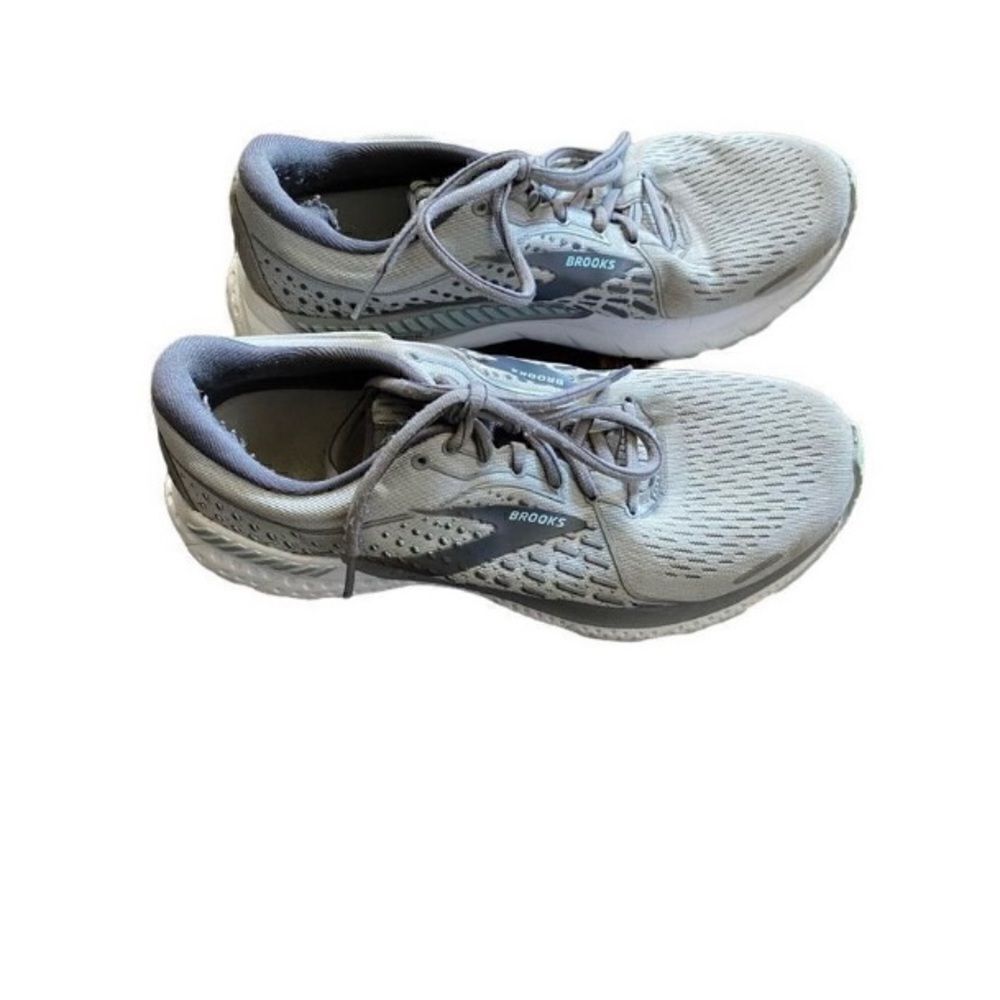 Brooks Athletic￼  adrenaline G25 women’s running shoes size 8D wide